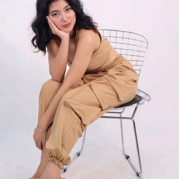 Coordinate Jogger Set - Picture 2 of 3